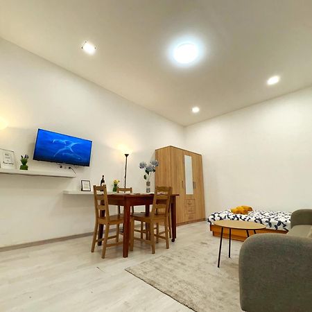 Central Private Apartment-7Pax بودابست المظهر الخارجي الصورة